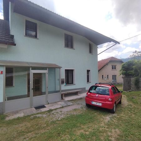 Transit On The Edge Apartment Velike Lasce Exterior photo
