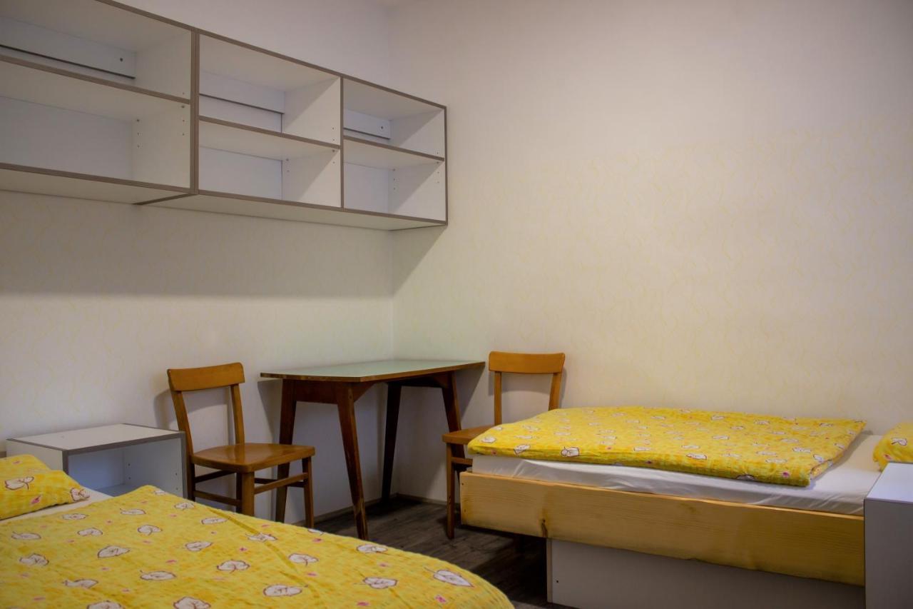 Transit On The Edge Apartment Velike Lasce Exterior photo
